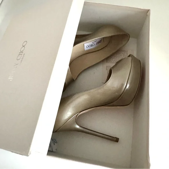 Jimmy Choo Crown Beige Khaki Patent Leather Peep Toe Platform Heels size 5.5 - Picture 16 of 16